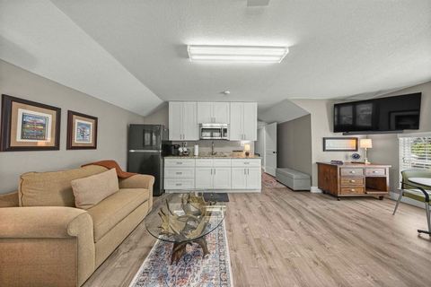 Tiny photo for 11940 SE 128th Place Road, Ocklawaha, FL 32179 (MLS # OM728200)