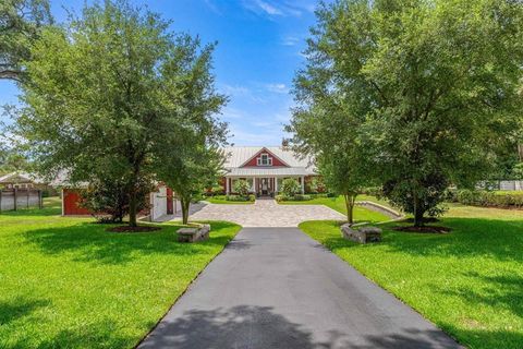 Tiny photo for 11940 SE 128th Place Road, Ocklawaha, FL 32179 (MLS # OM728200)