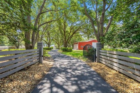 Tiny photo for 11940 SE 128th Place Road, Ocklawaha, FL 32179 (MLS # OM728200)
