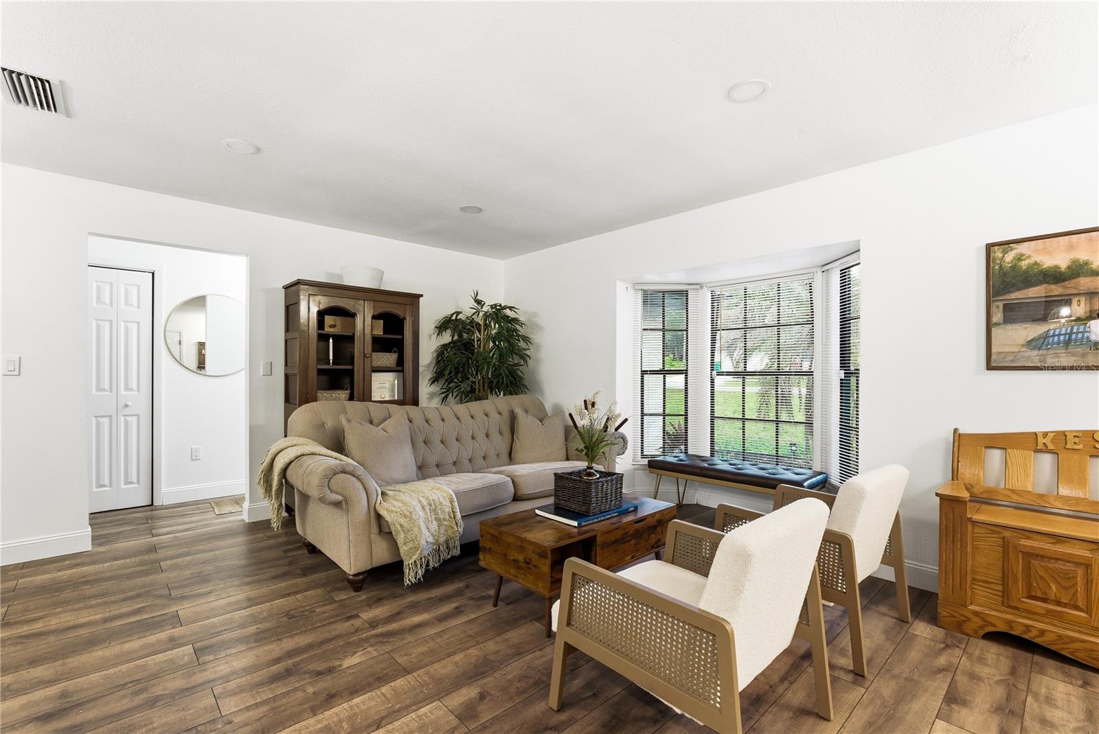 DELTONA LAKES UNIT 16 - Residential