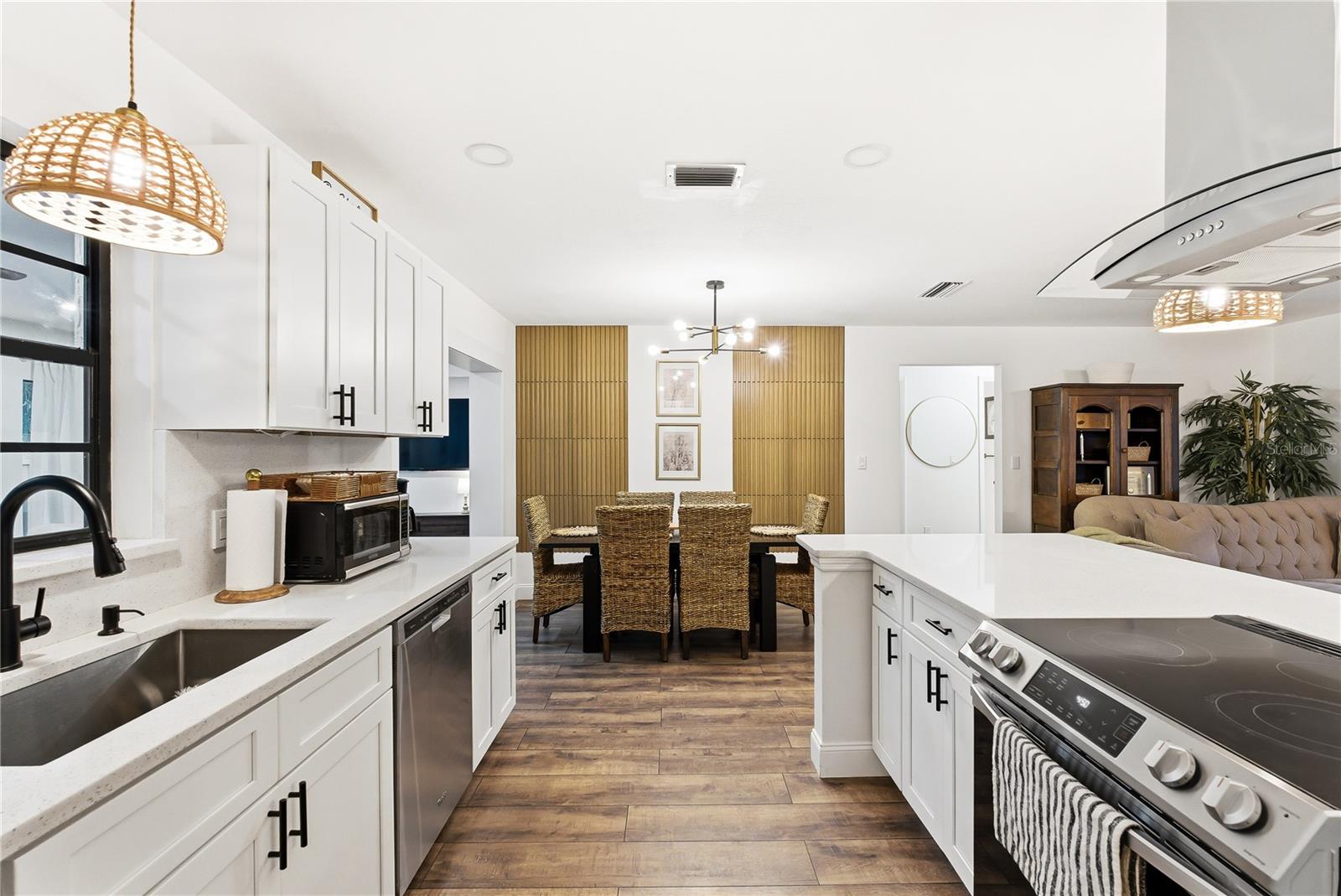 DELTONA LAKES UNIT 16 - Residential