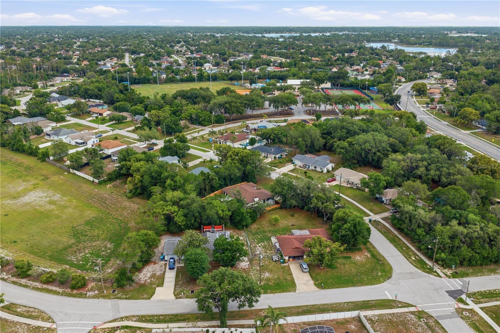 DELTONA LAKES UNIT 16 - Residential