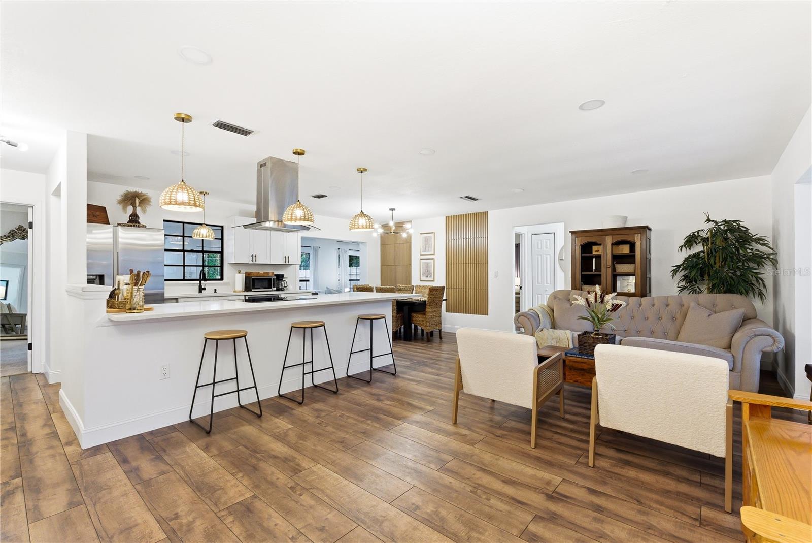 DELTONA LAKES UNIT 16 - Residential