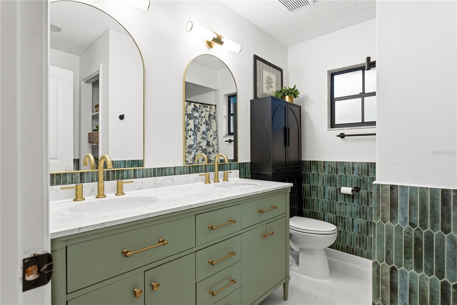 DELTONA LAKES UNIT 16 - Residential