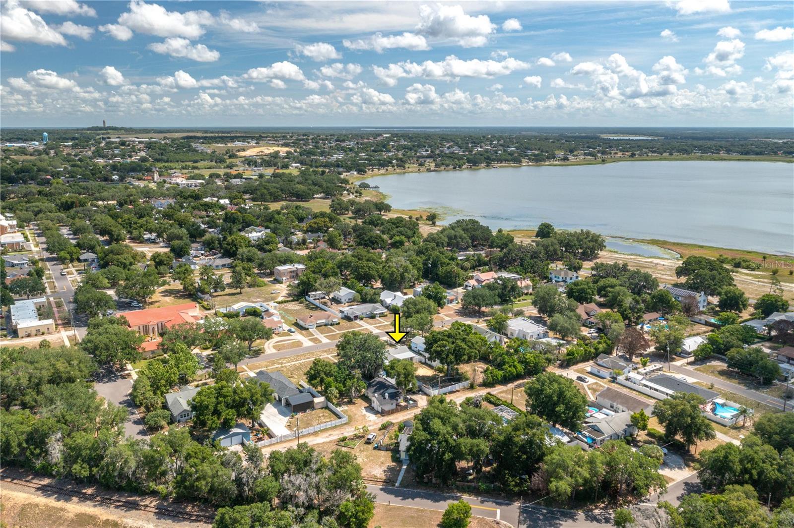 LAKE WALES - Residential