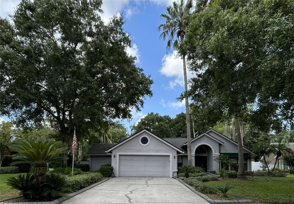 Photo of 5106 Stonehurst Road, Tampa, FL 33647 (MLS # TB8510930)