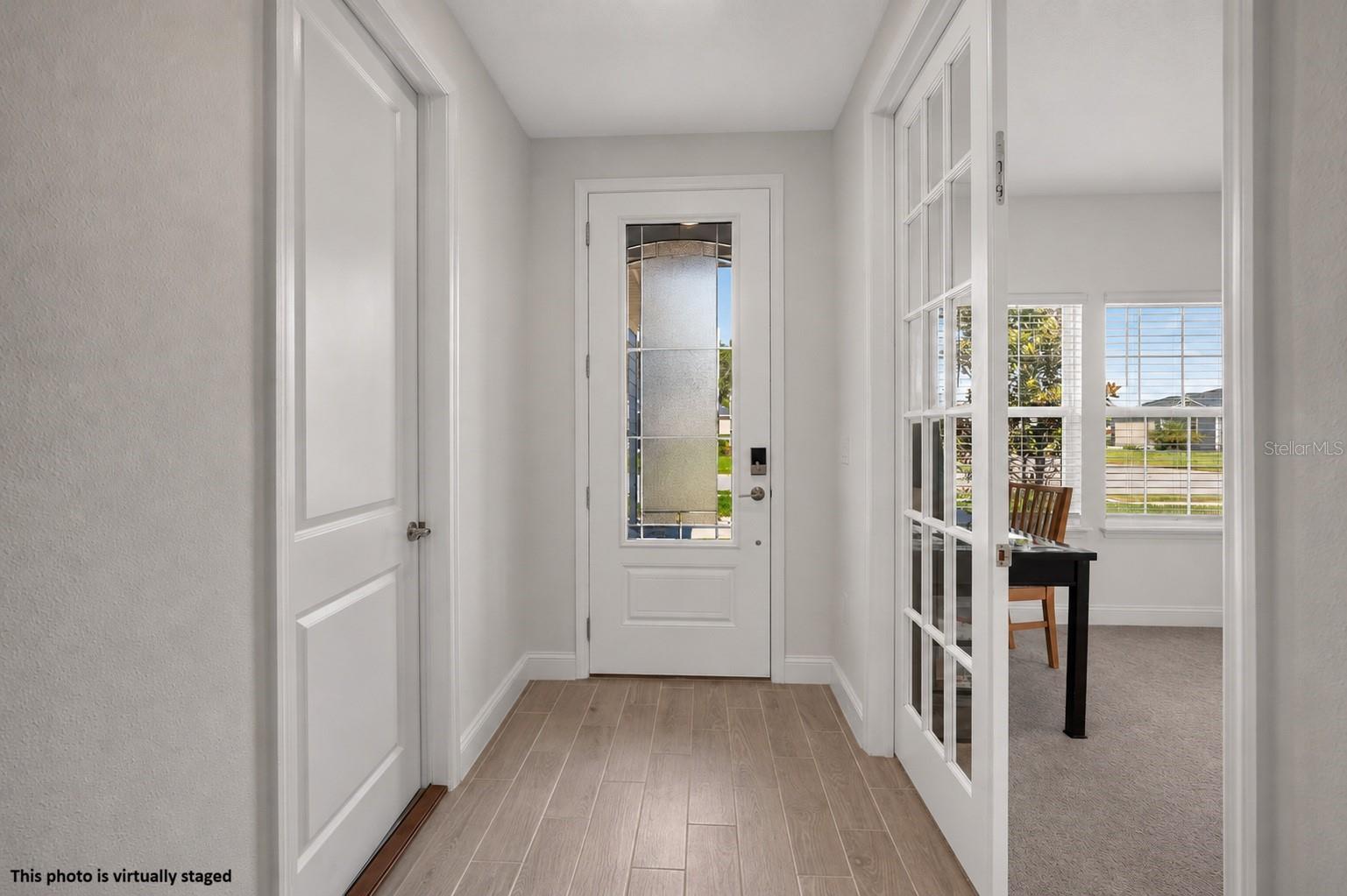 2173 RAGLAN CIRCLE