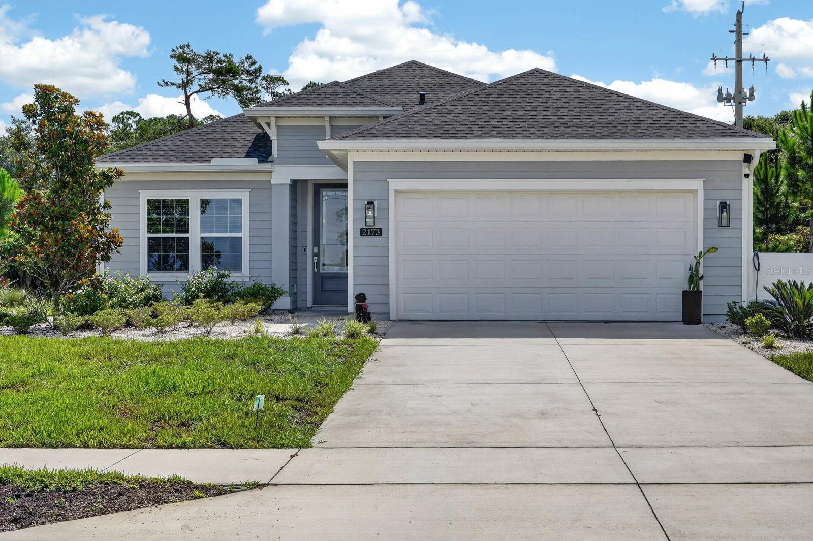 2173 RAGLAN CIRCLE