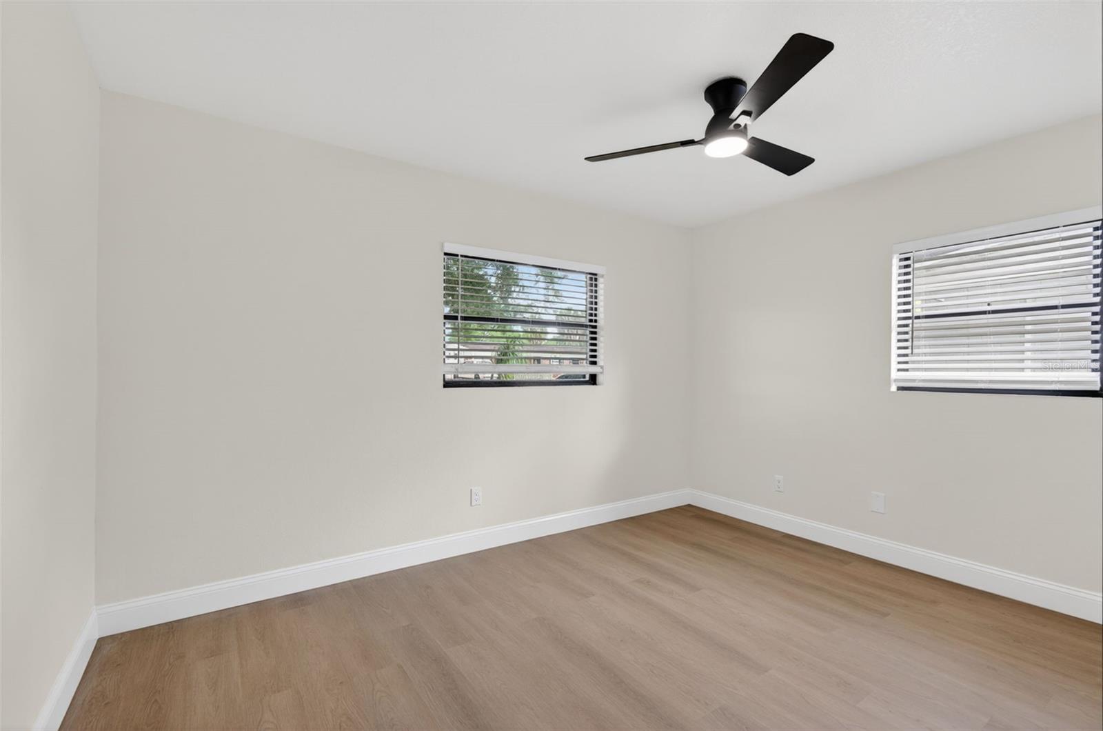 TOWNN COUNTRY PARK UN 08 - Residential