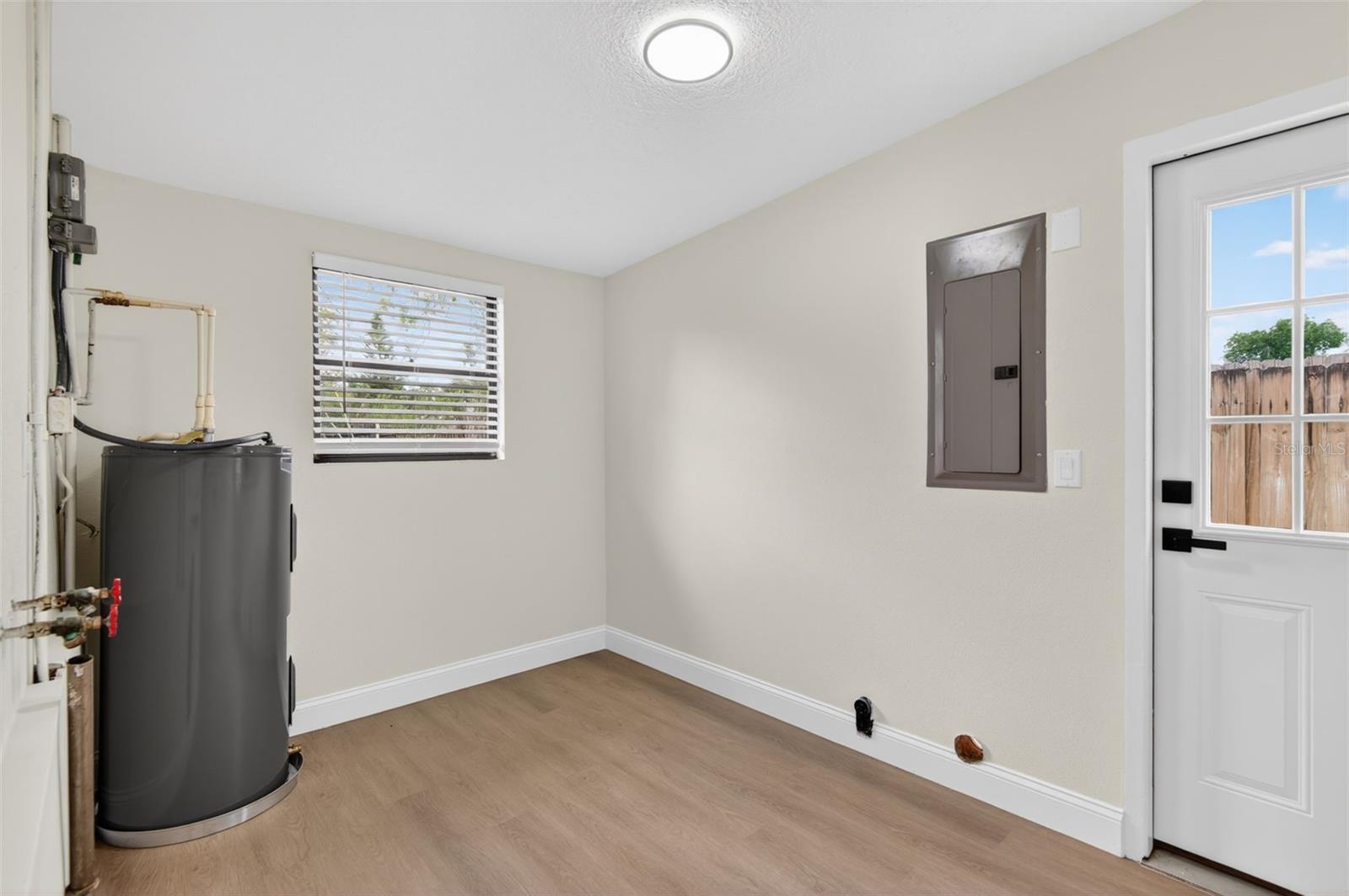 TOWNN COUNTRY PARK UN 08 - Residential