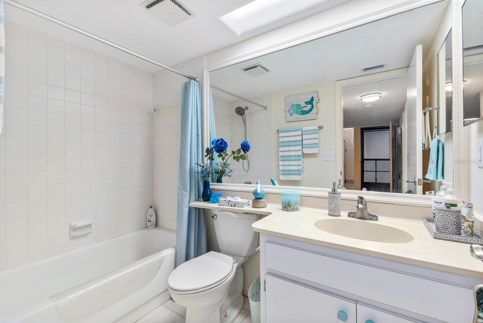 PELICAN COVE XI - Residential