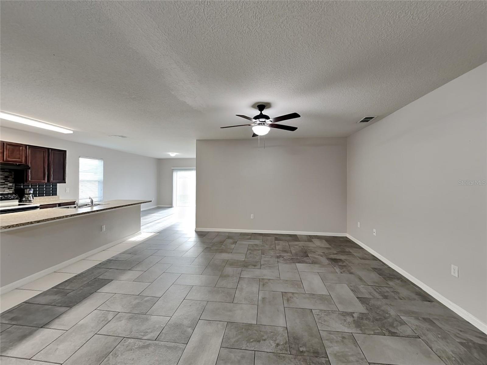 BRENTON MANOR - Residential Lease