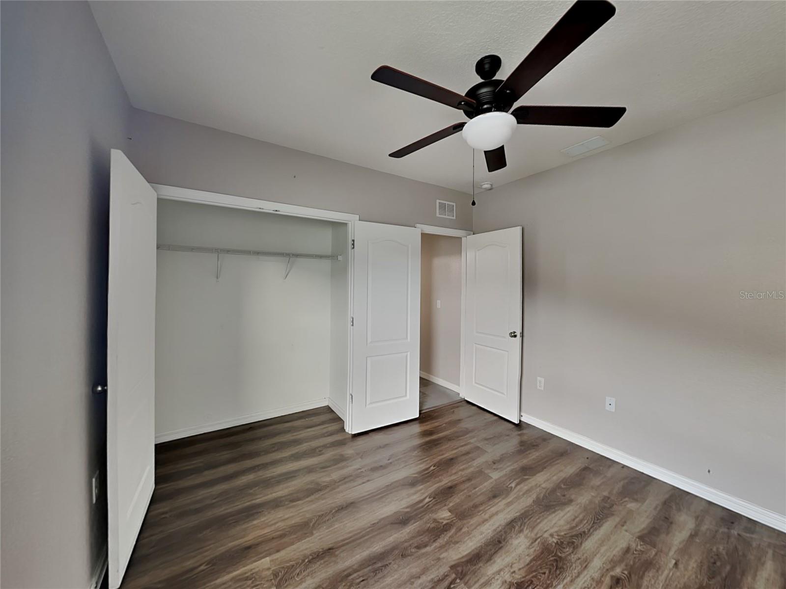 BRENTON MANOR - Residential Lease