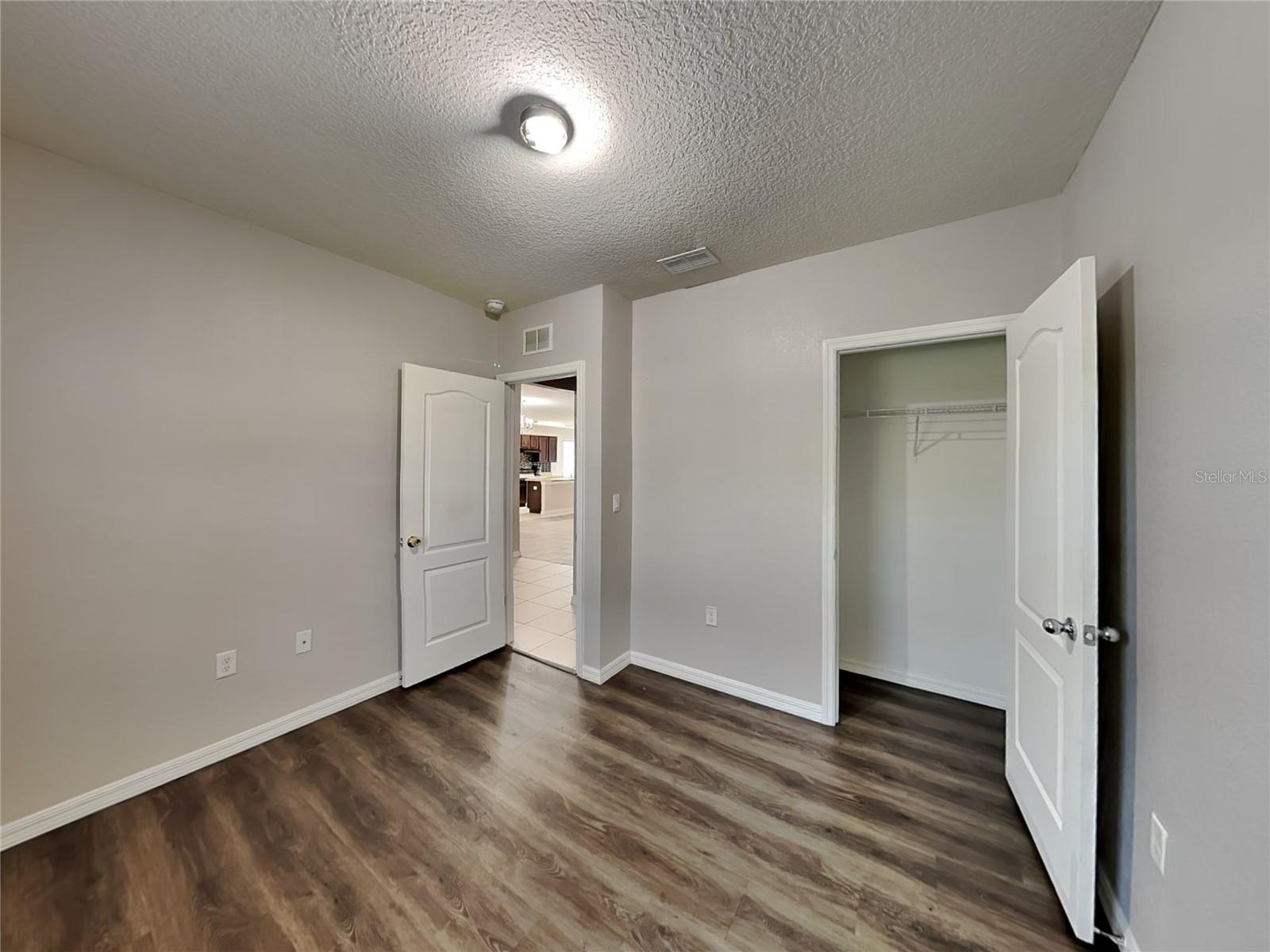 BRENTON MANOR - Residential Lease