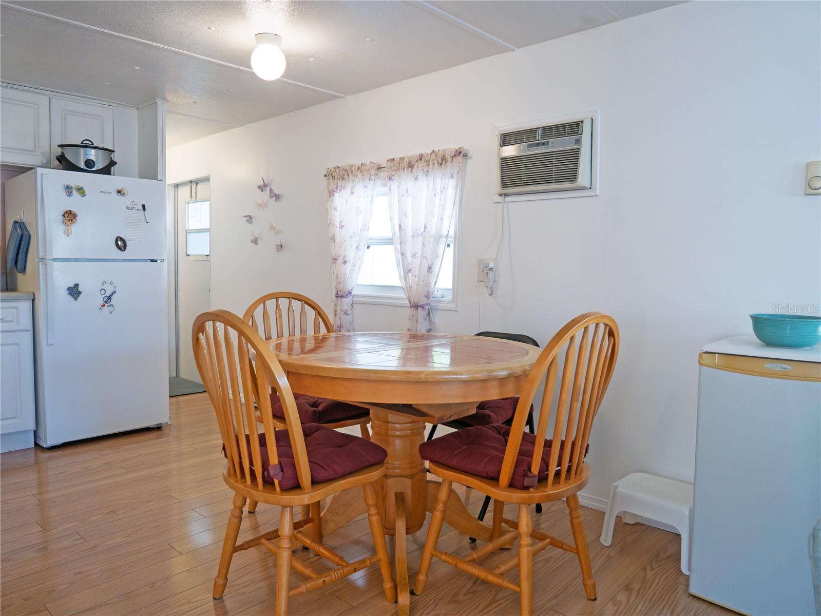 COUNTRYSIDE ESTATES MOBILE HOME PARK UNREC - Residential