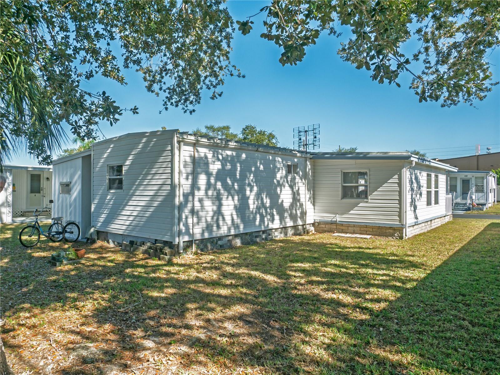 COUNTRYSIDE ESTATES MOBILE HOME PARK UNREC - Residential