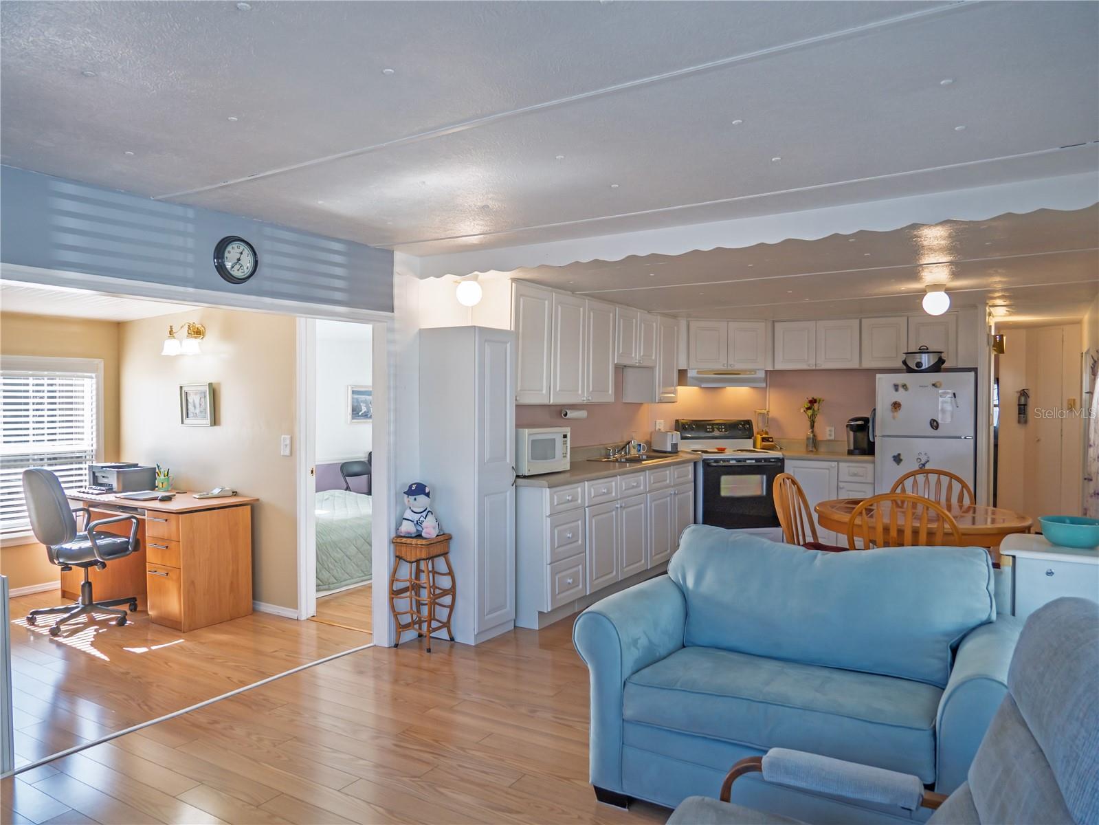 COUNTRYSIDE ESTATES MOBILE HOME PARK UNREC - Residential