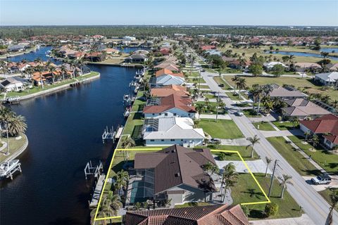 A home in PUNTA GORDA