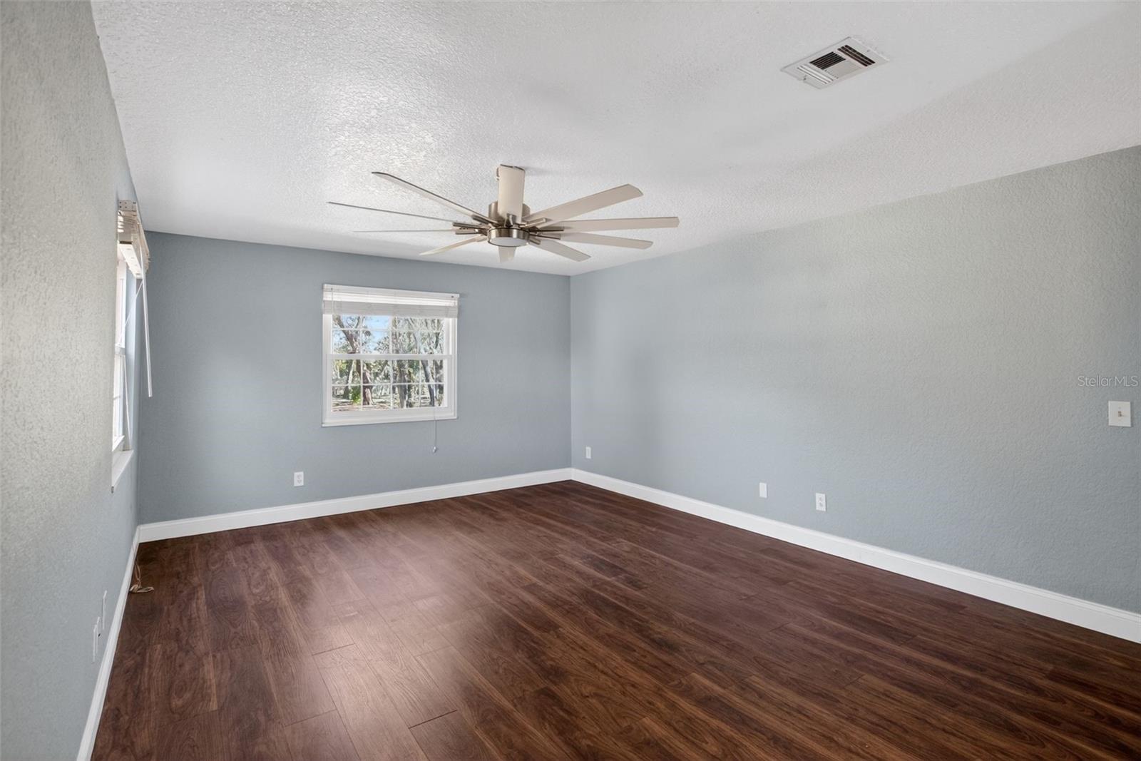 ORANGE CITY DELAND FARMS - Residential