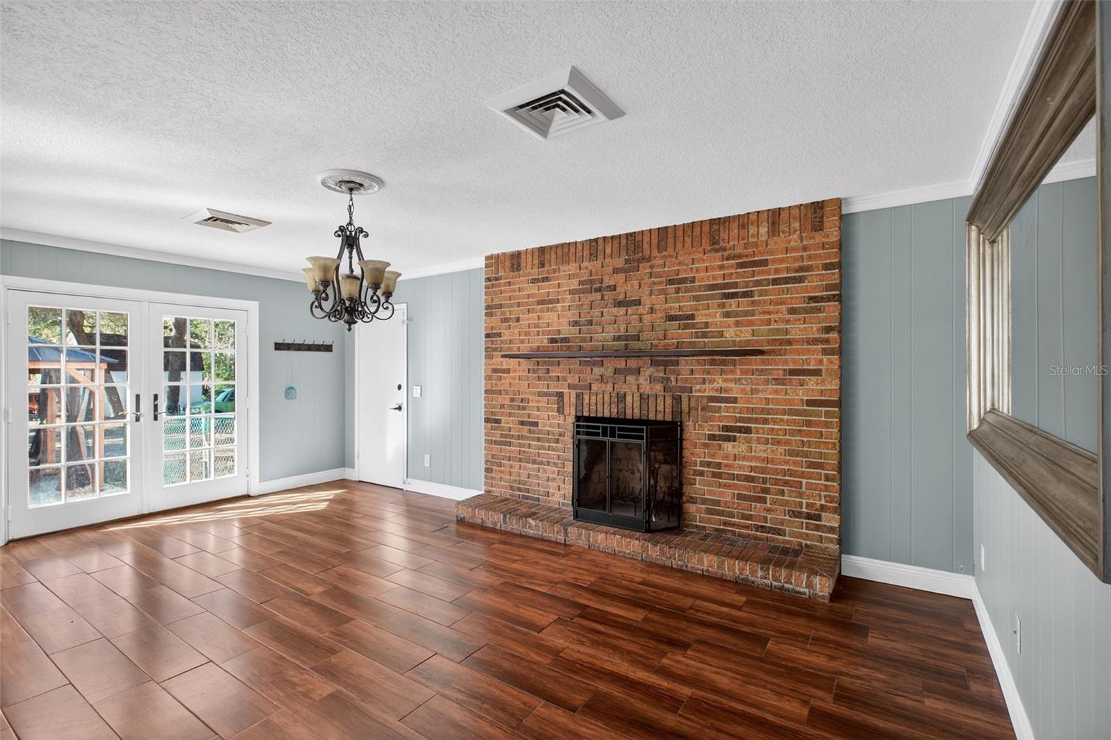 ORANGE CITY DELAND FARMS - Residential