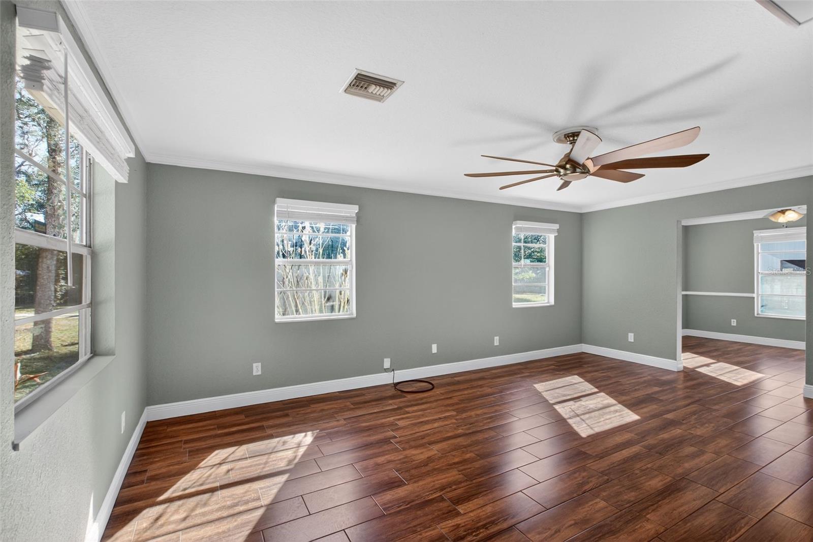 ORANGE CITY DELAND FARMS - Residential