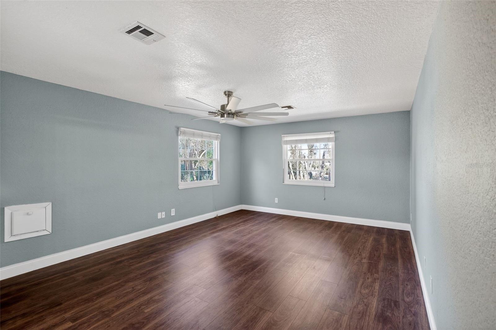 ORANGE CITY DELAND FARMS - Residential