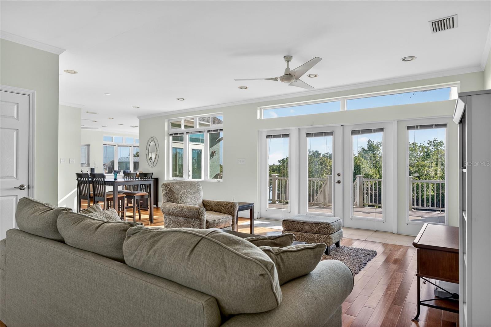 RIVIERA LAGOONS - Residential