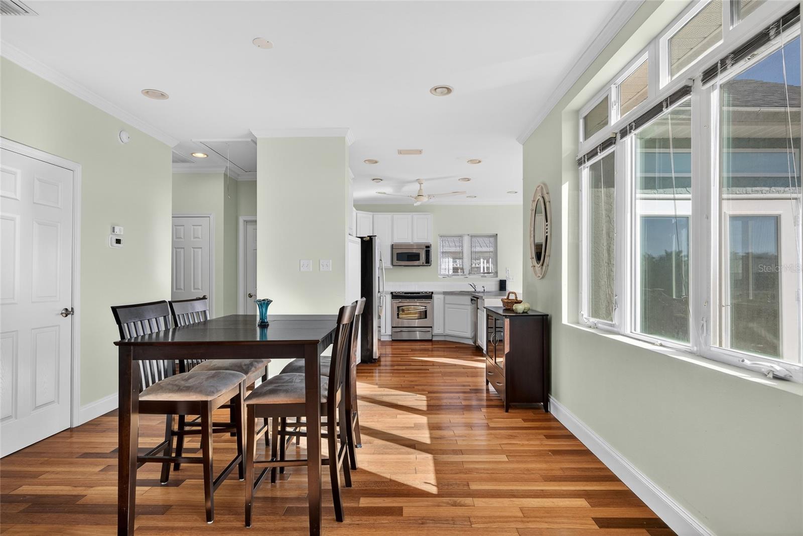 RIVIERA LAGOONS - Residential