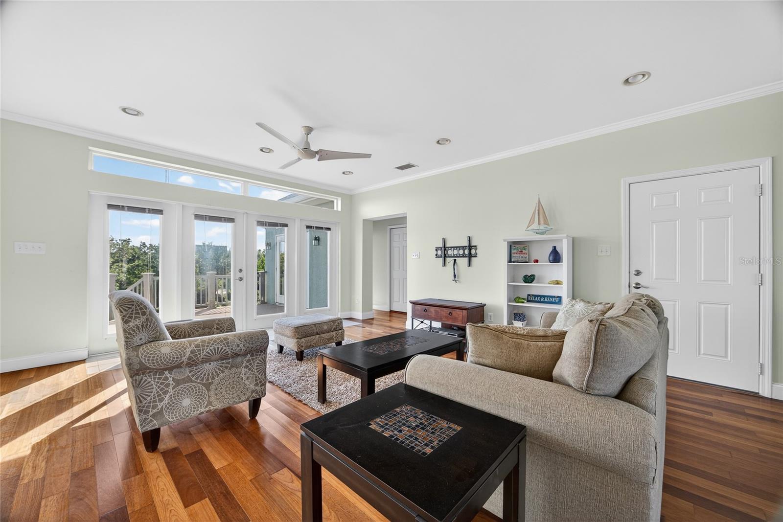 RIVIERA LAGOONS - Residential