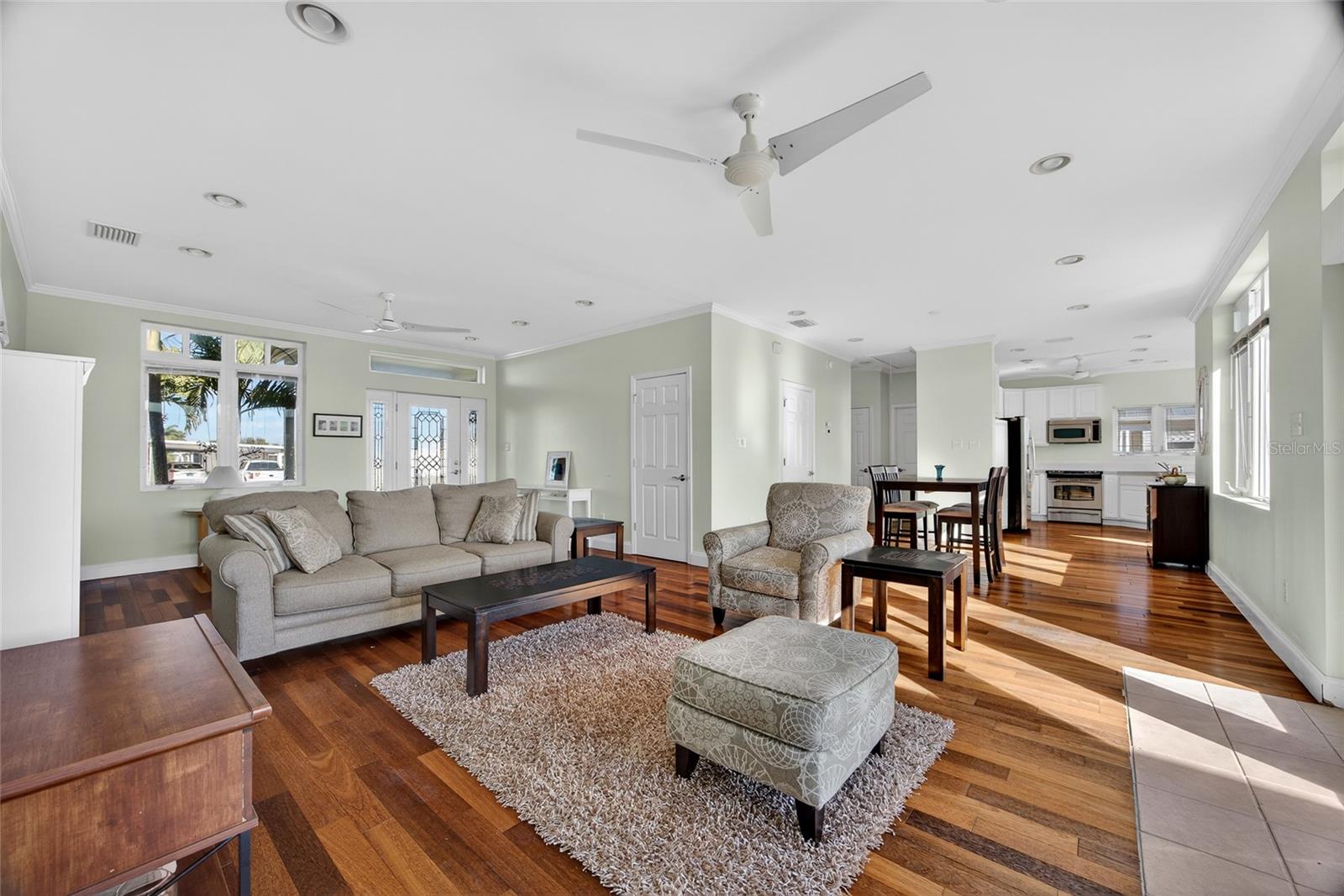 RIVIERA LAGOONS - Residential