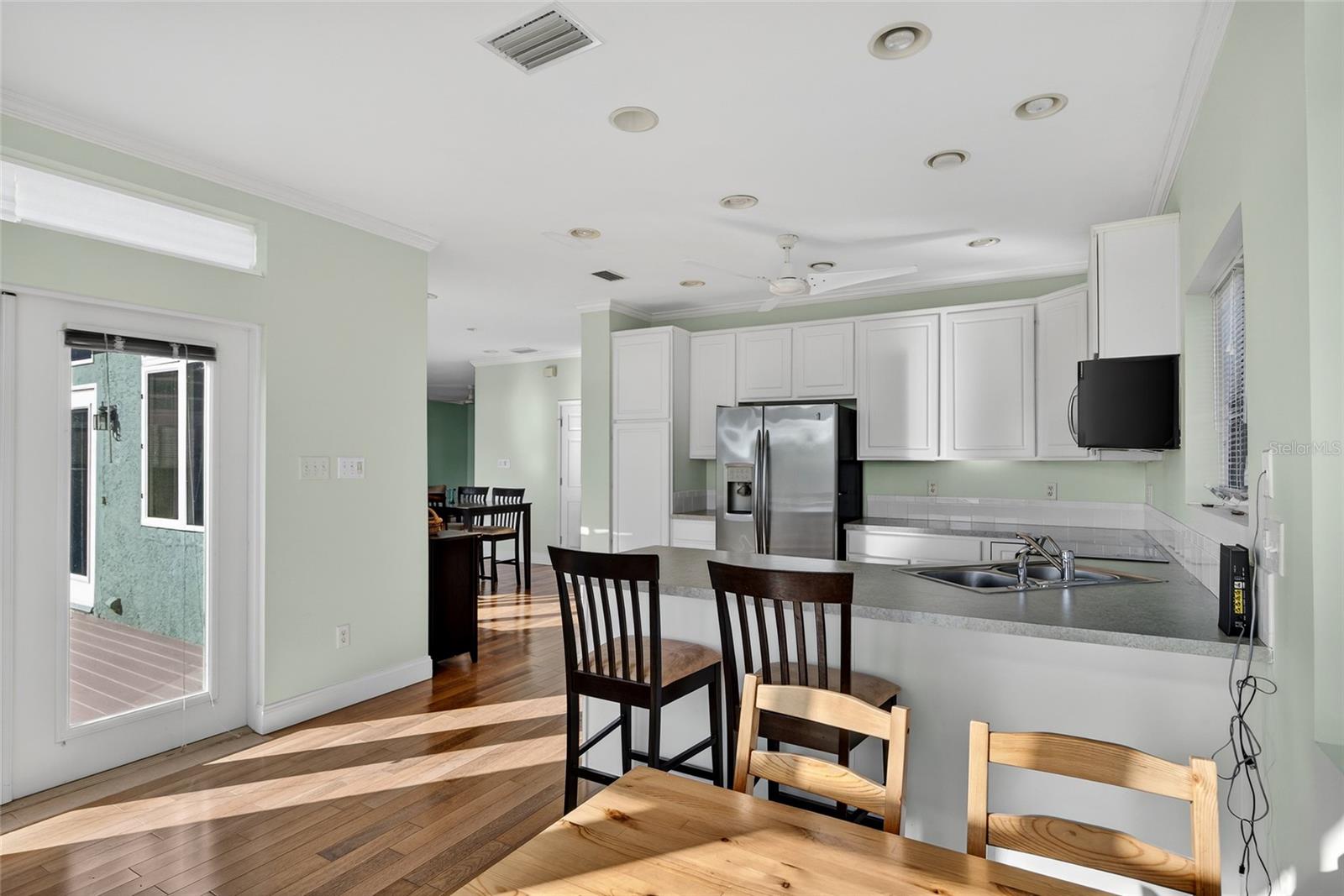 RIVIERA LAGOONS - Residential