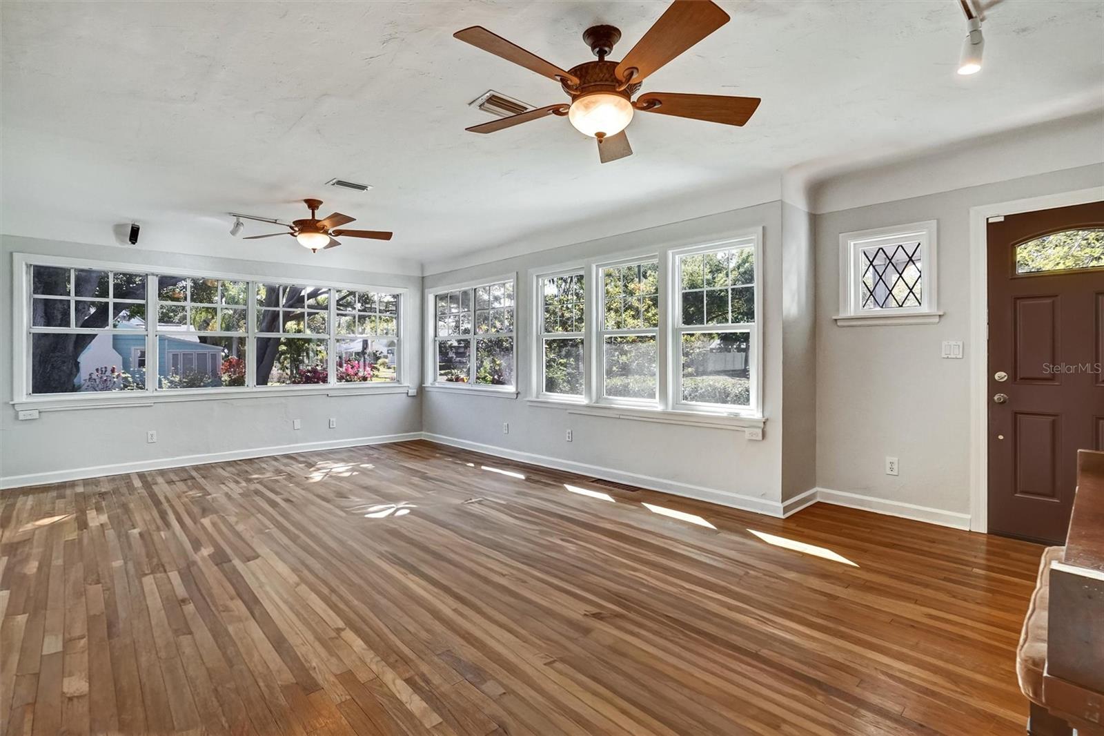 BRUNSON SUB - Residential