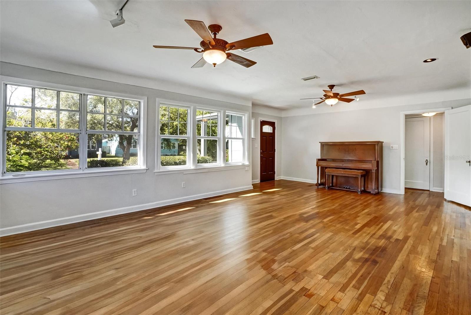 BRUNSON SUB - Residential