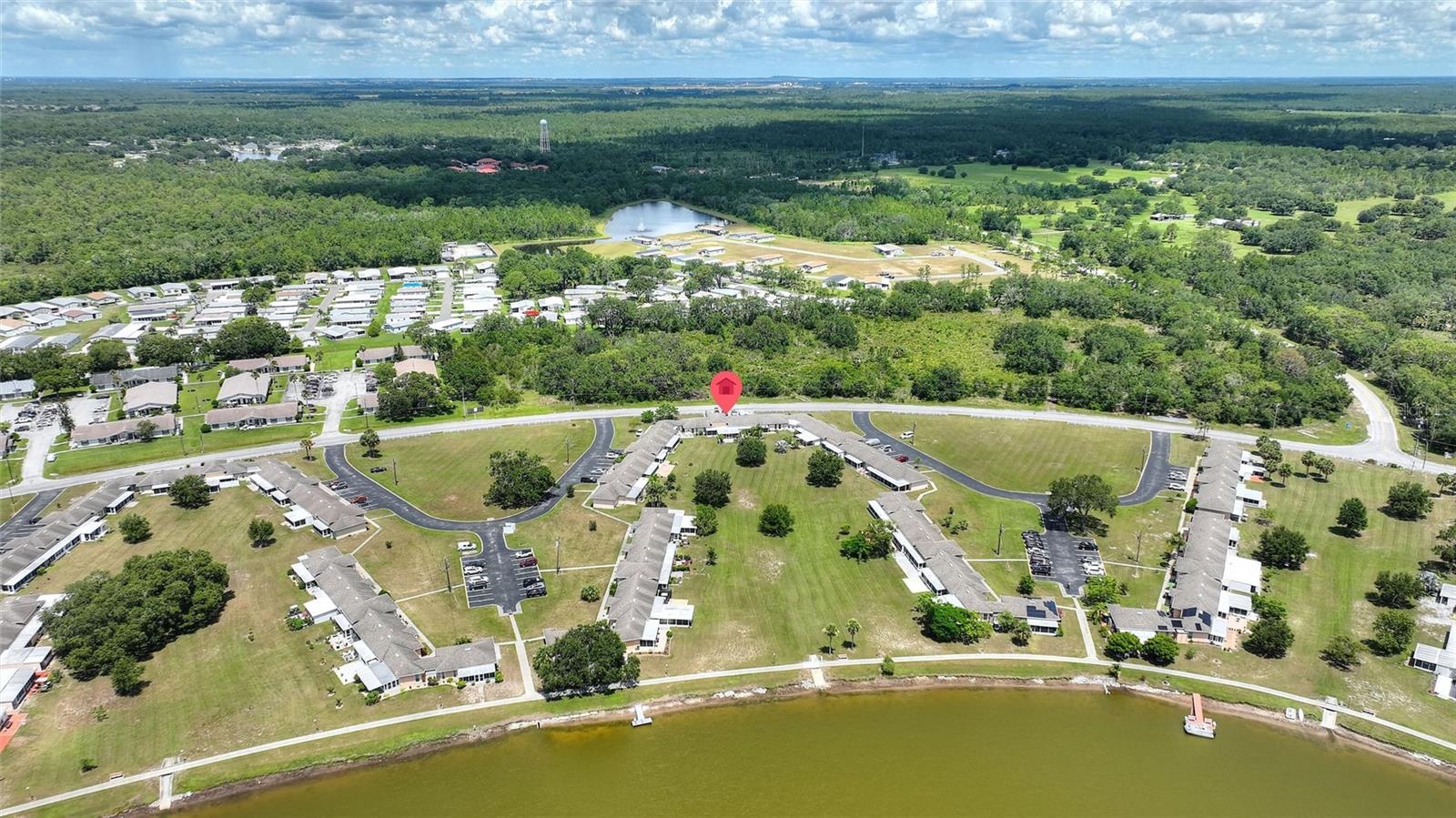 LAKESHORE CLUB - Residential