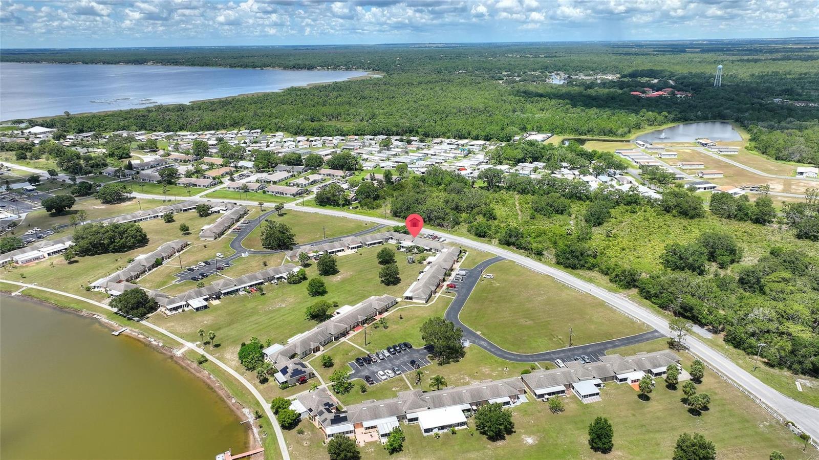 LAKESHORE CLUB - Residential