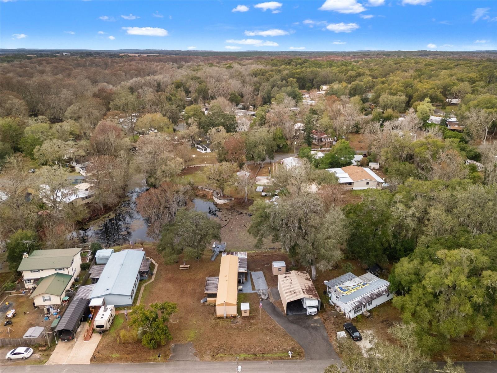 RIVER RETREATS - Residential