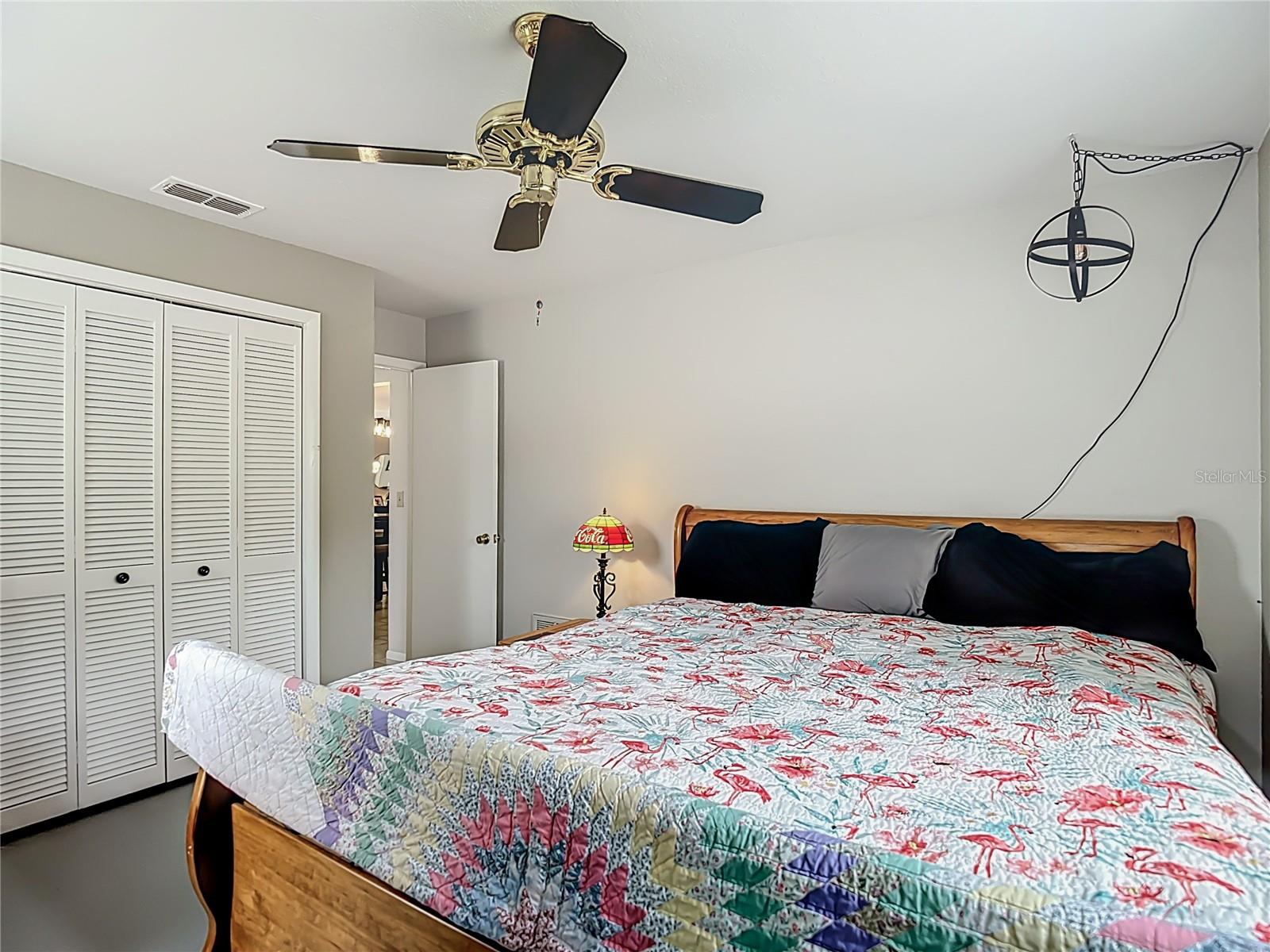 WINDSOR MILL - Residential