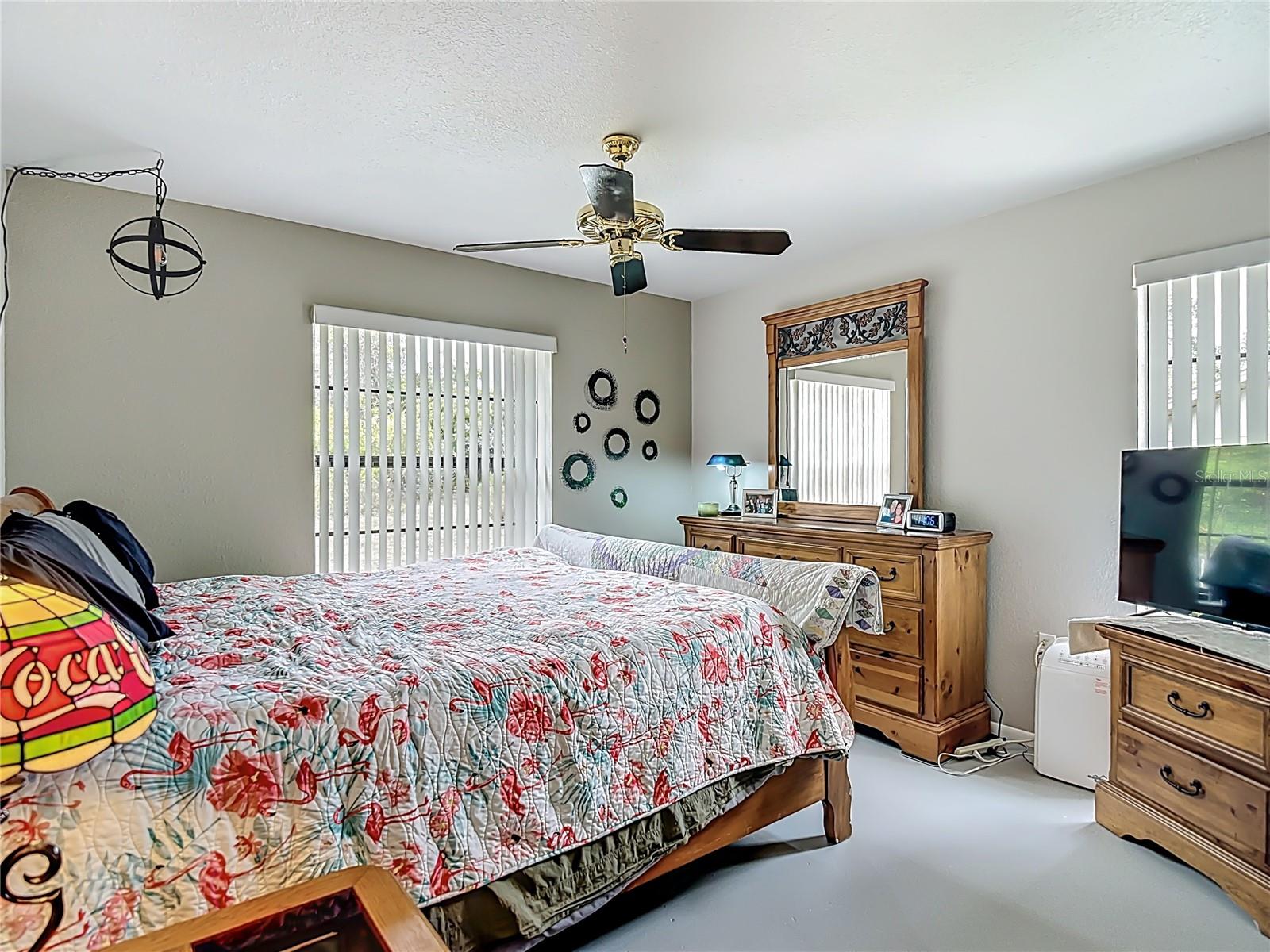 WINDSOR MILL - Residential