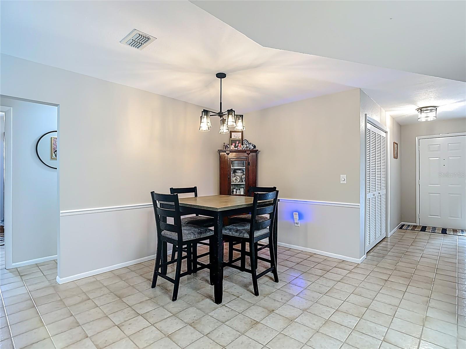 WINDSOR MILL - Residential