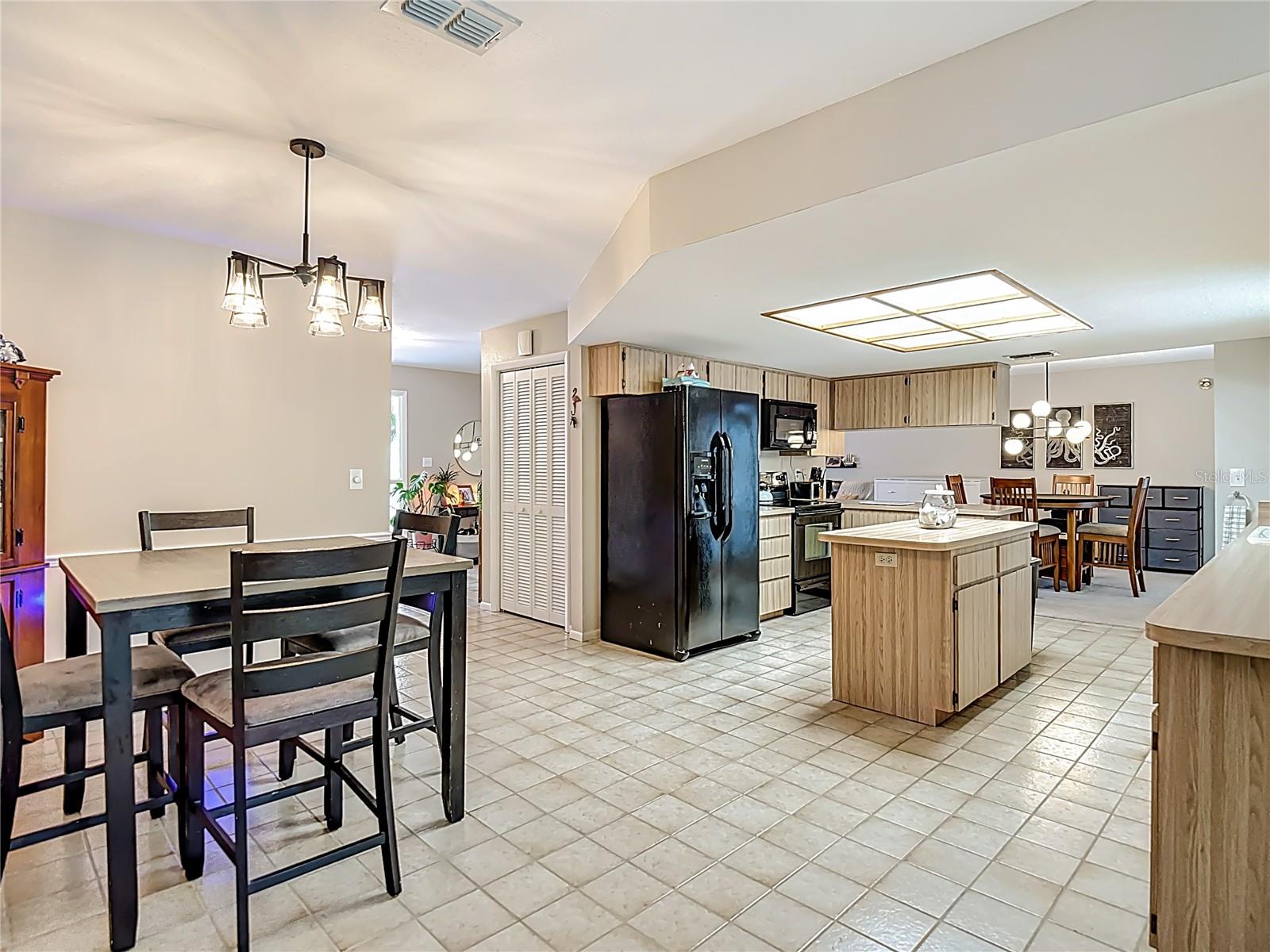 WINDSOR MILL - Residential