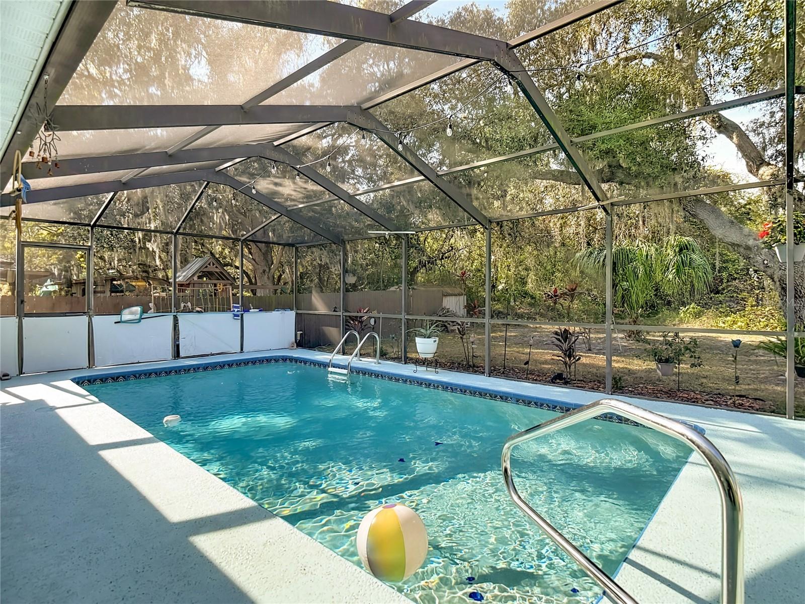 WINDSOR MILL - Residential