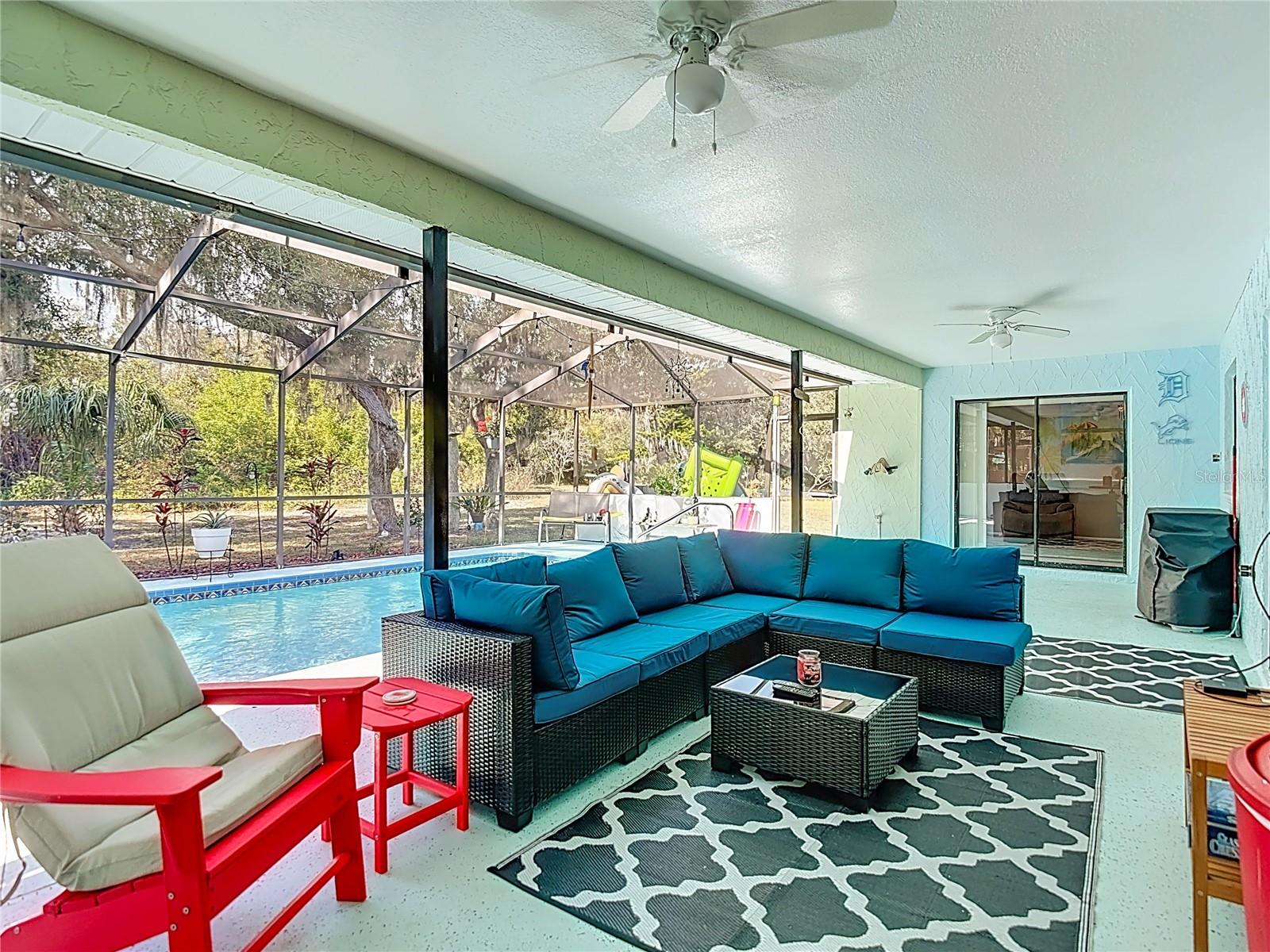 WINDSOR MILL - Residential