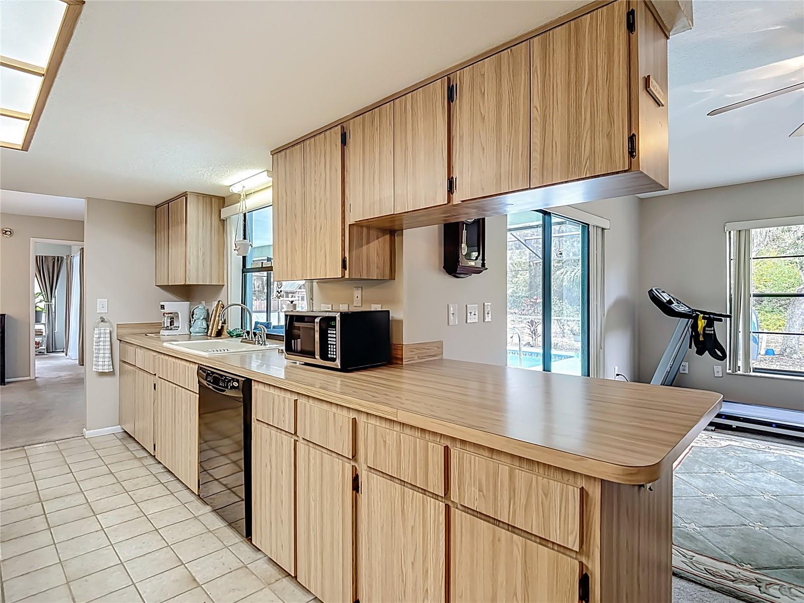 WINDSOR MILL - Residential