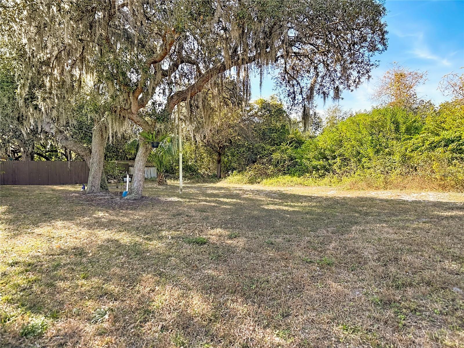 WINDSOR MILL - Residential