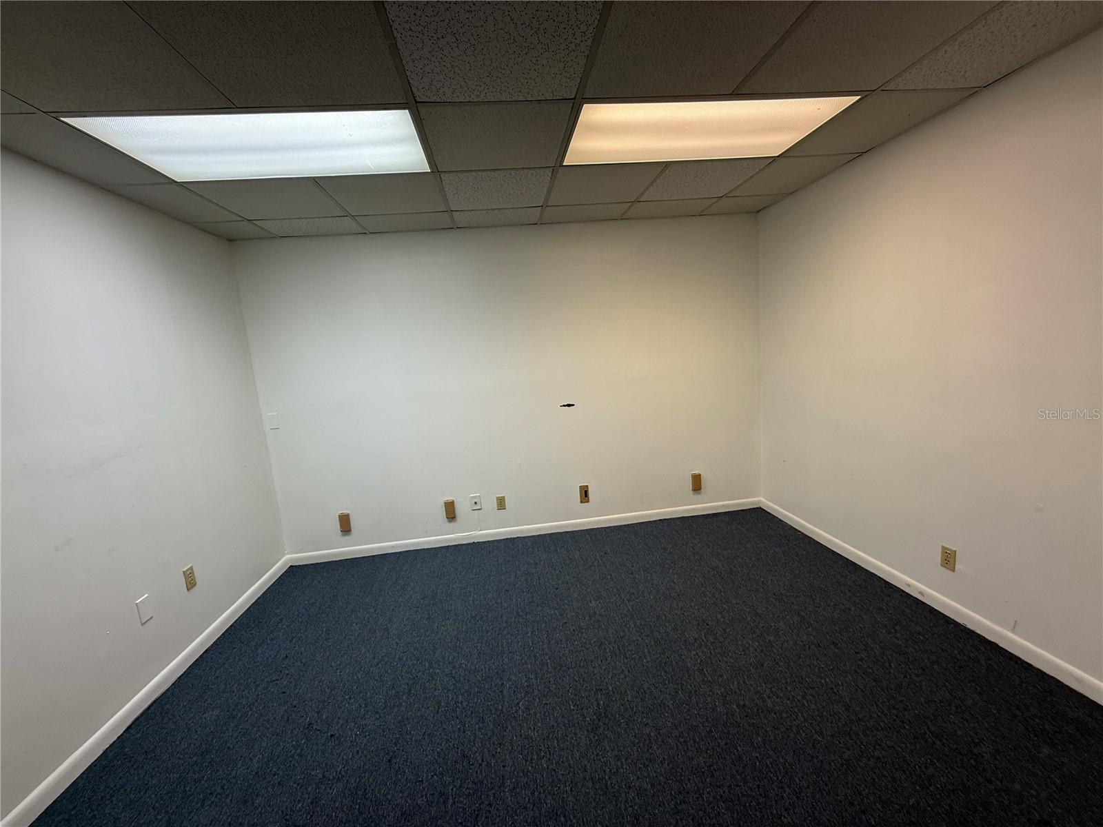 OCALA AIRPORT COMMERCE CENTER - Commercial Lease