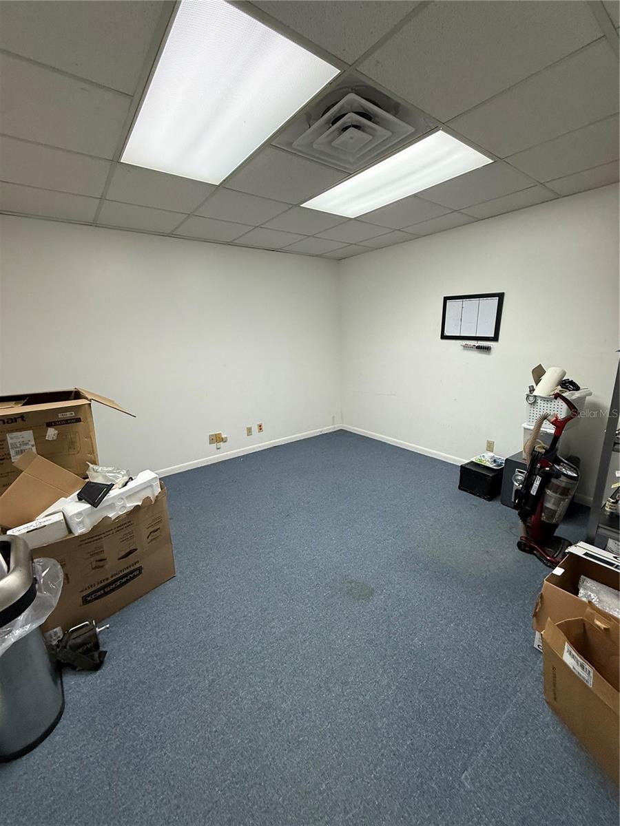 OCALA AIRPORT COMMERCE CENTER - Commercial Lease