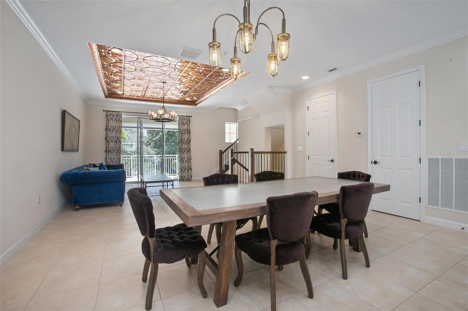 GRANDE OAKS AT HEATHROW - Residential