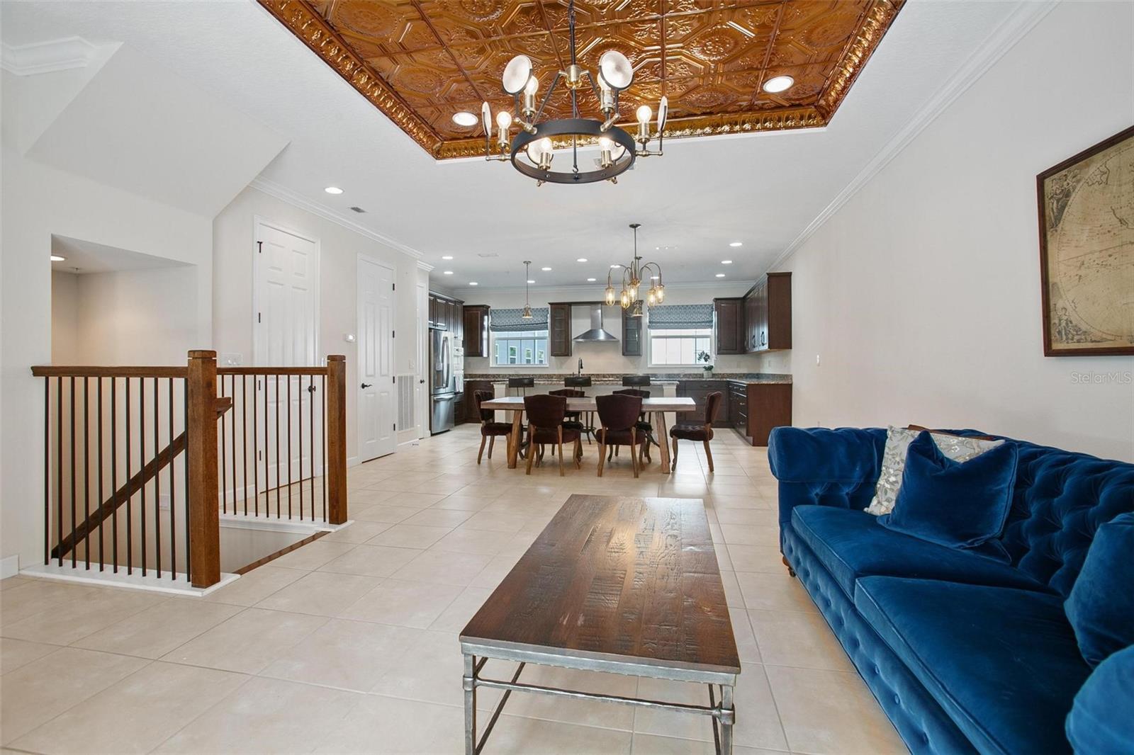 GRANDE OAKS AT HEATHROW - Residential