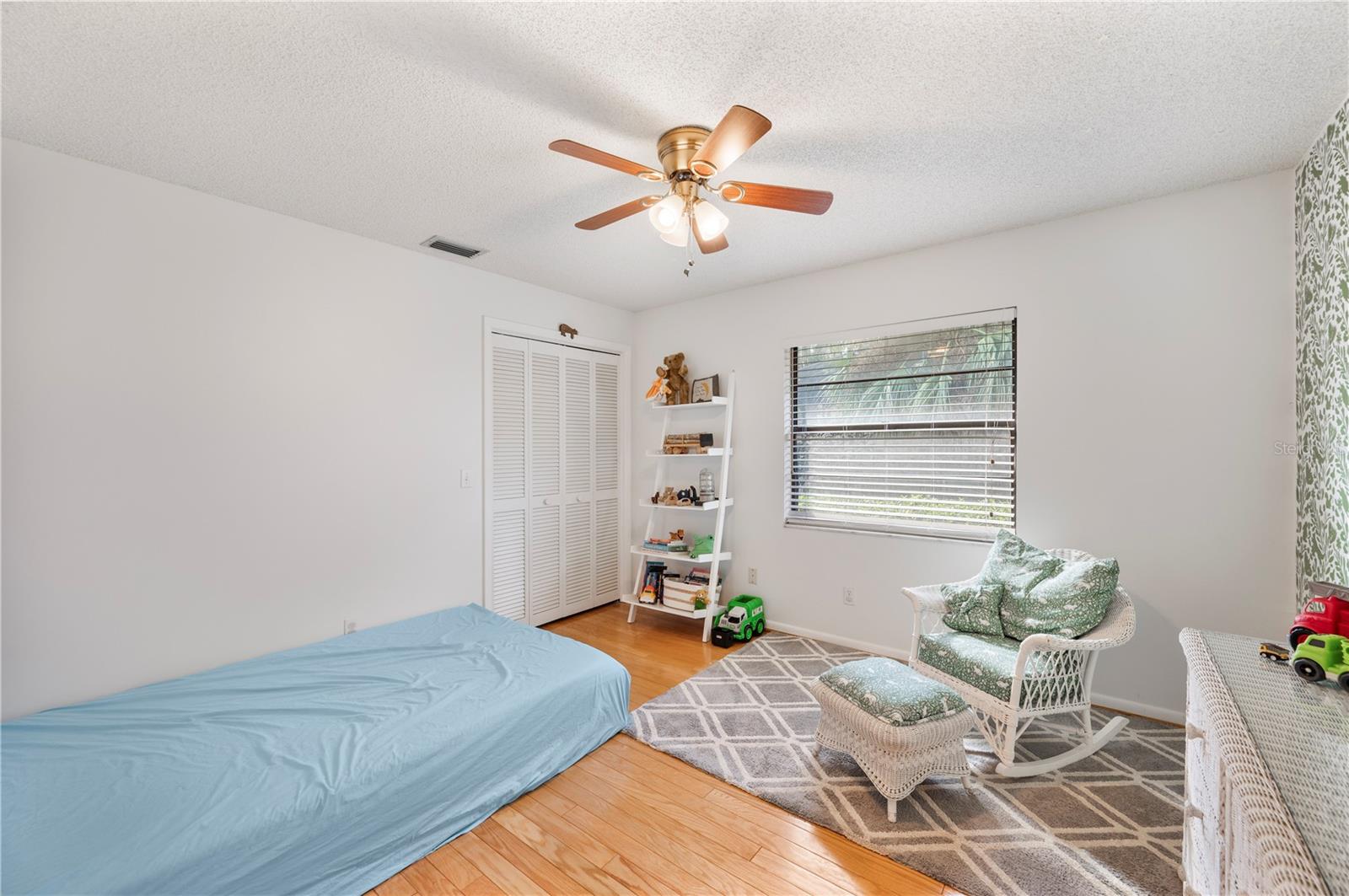 CYPRESS POINT - Residential