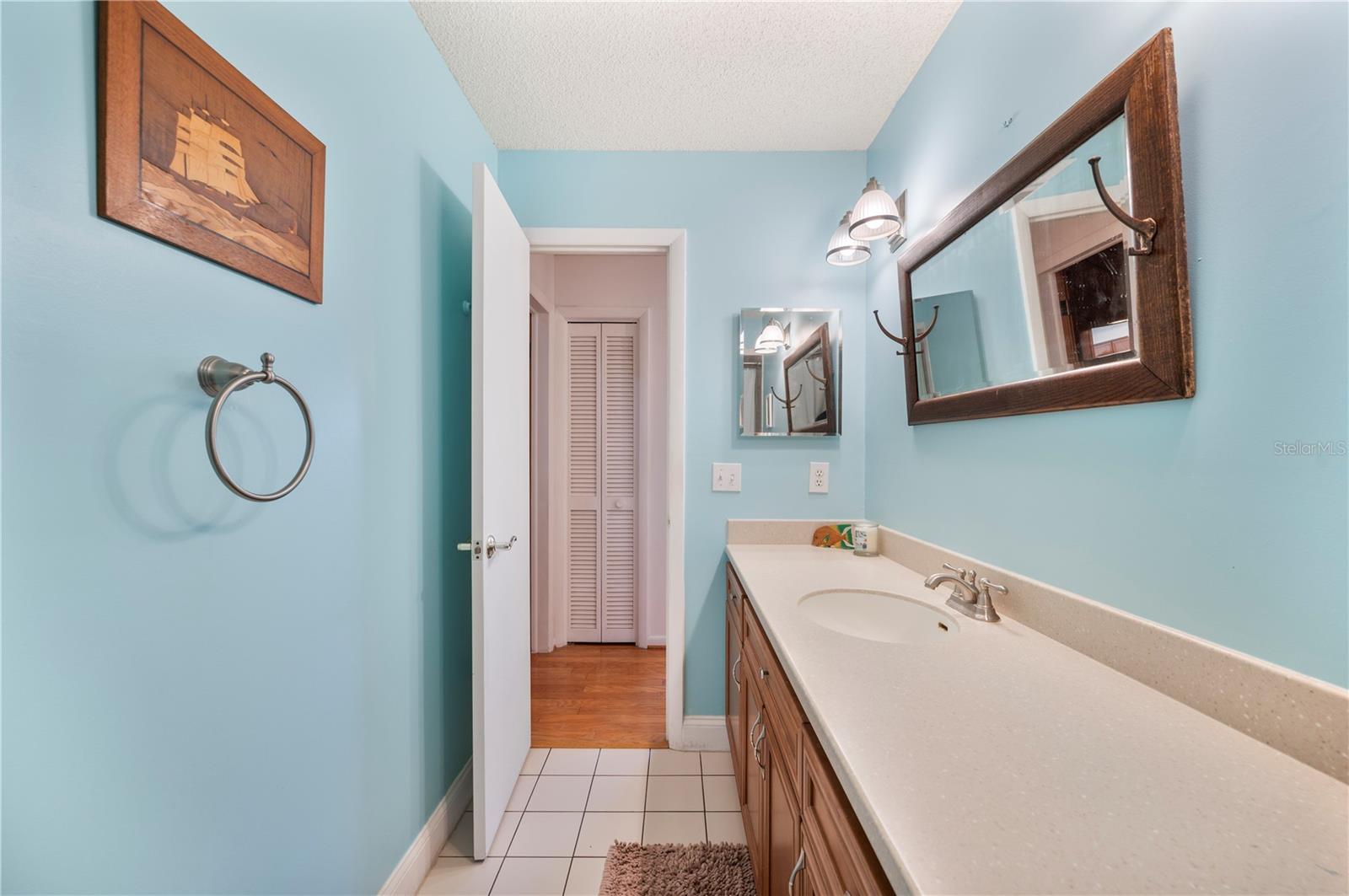 CYPRESS POINT - Residential